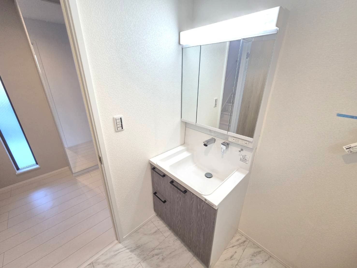 栗原中央４丁目 - 5